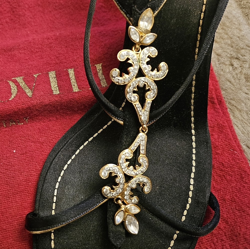 Rene Caovilla blinged out rhinestone heels with gold trim - Picture 5 of 12